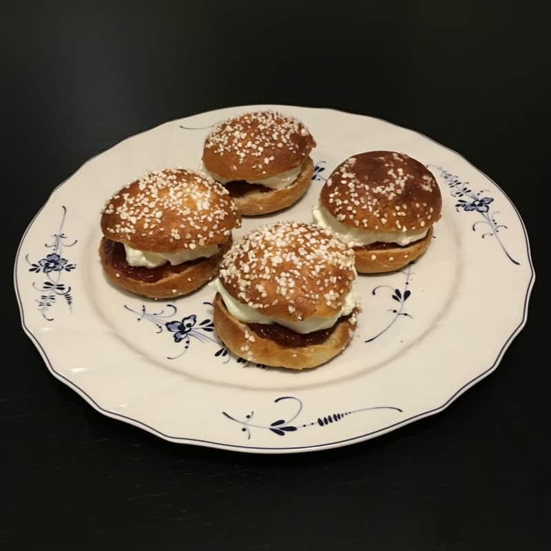 Finnish Buns and Pea Soup – with a Tutorial Video!