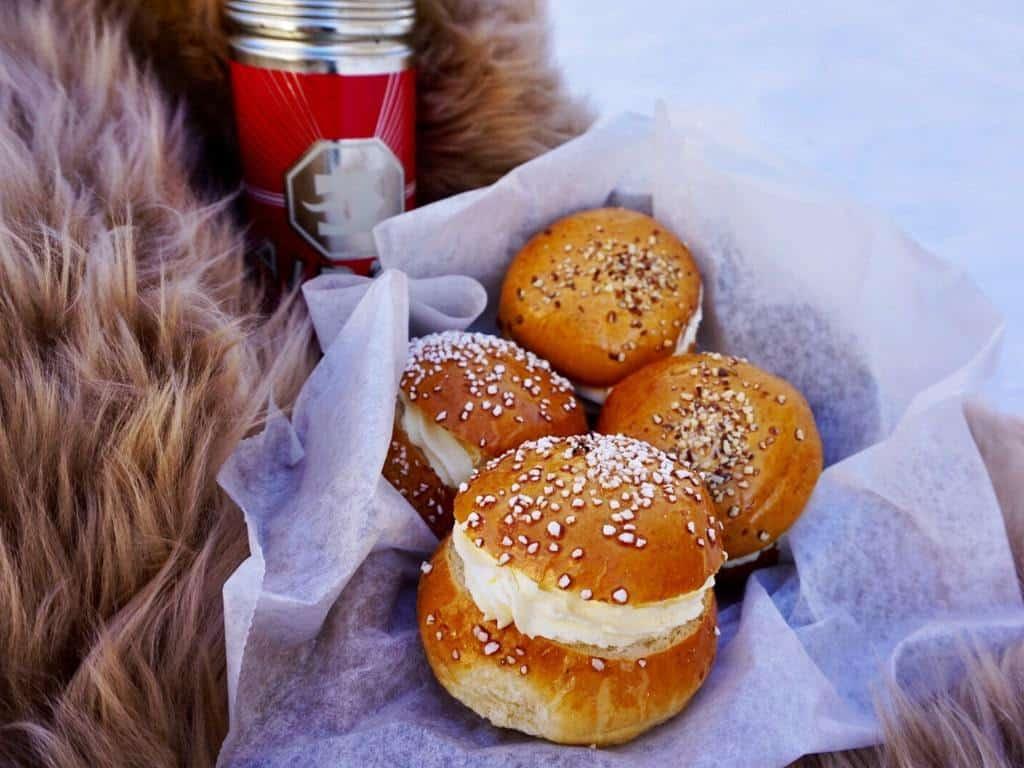 This Laskiaispulla recipe is super simple and delicious!