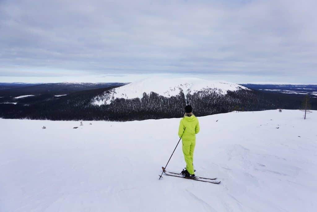 Things to do in Ylläs Ski resort - Altai skiing - Her Finland: Altai skiing is effortless gliding in the forests and fells