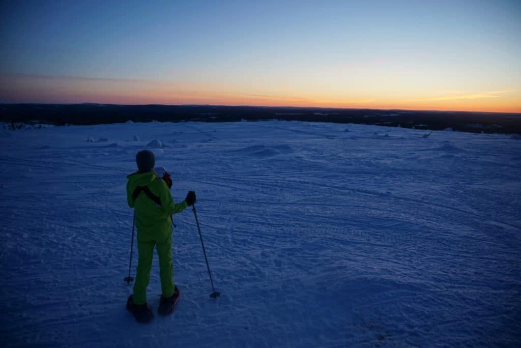 yllas ski resort snowshoeing by Her Finland