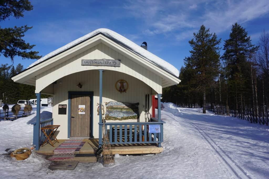Her Finland: Things to do in Ylläs ski resort: Visit a wilderness cafe