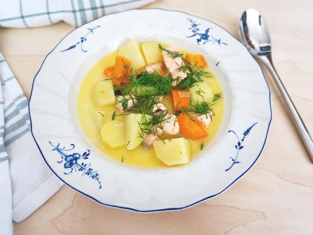 The traditional Finnish salmon soup is a mouthwatering dish with clean and fresh flavors! By Her Finland blog #finlandfood #finnishfood