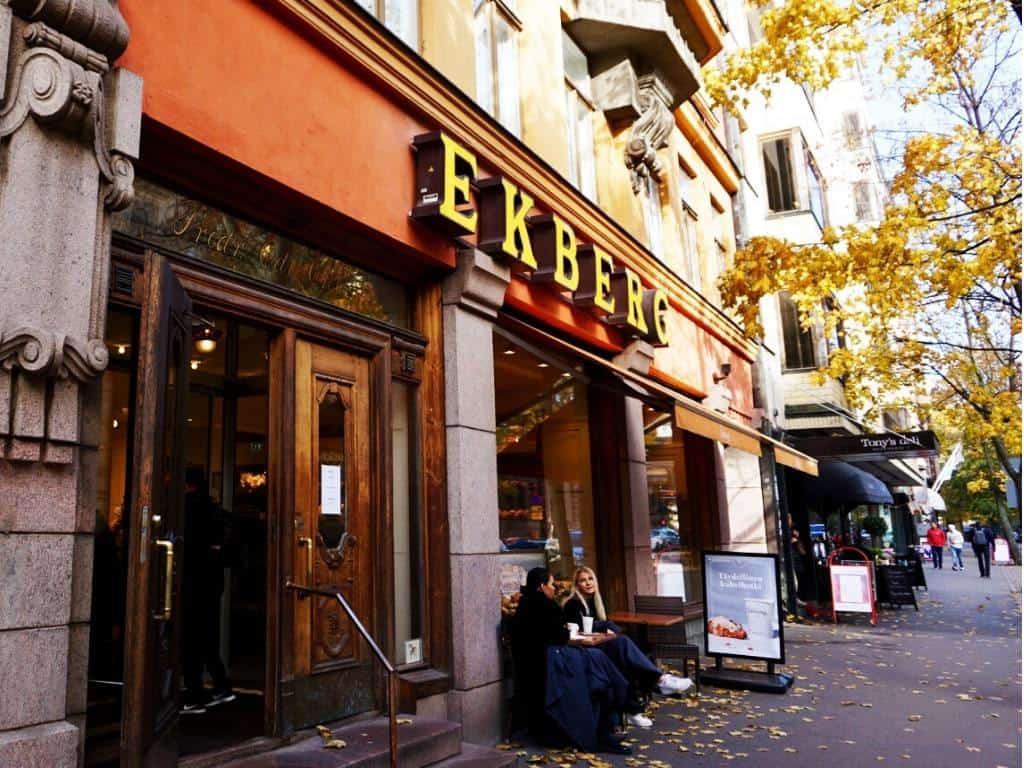 The oldest of Helsinki cafes is Ekberg. A true classic!