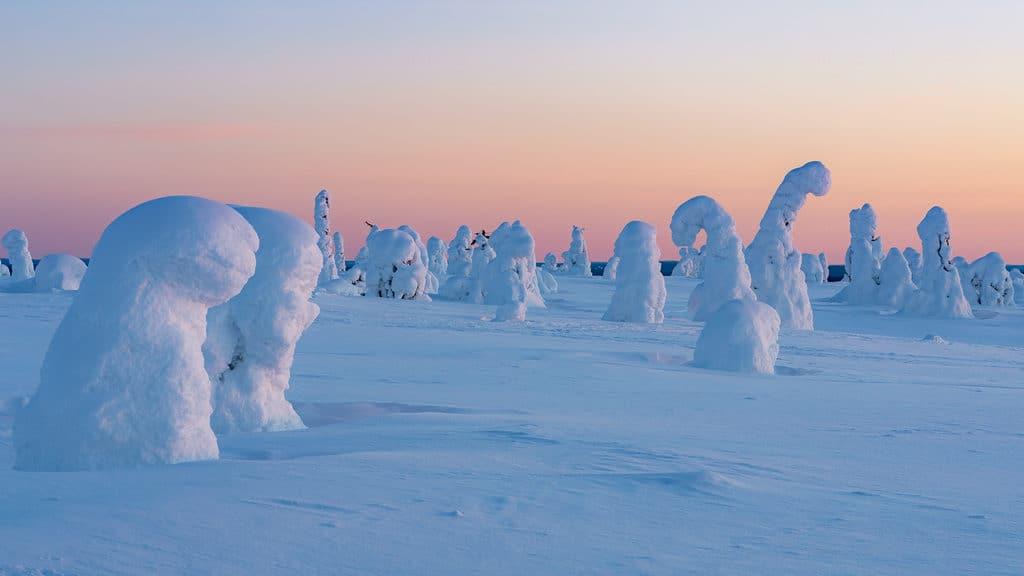 lapland pictures sunset winter by Her Finland blog