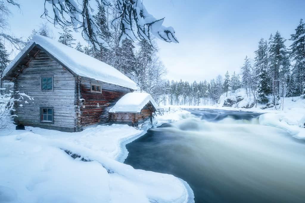 lapland pictures winter river by Her Finland blog