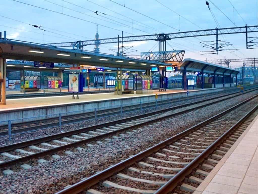 How to Use and Book Trains and Buses in Finland