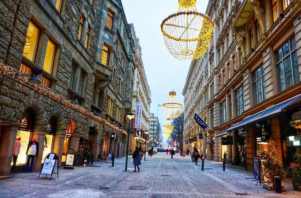 Helsinki In Winter 8 Wonderful Things To Do Her Finland   Helsinki In Winter City Center 1024x675 