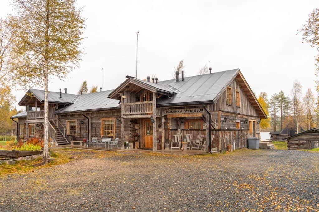 outside view of a wooden restaurant