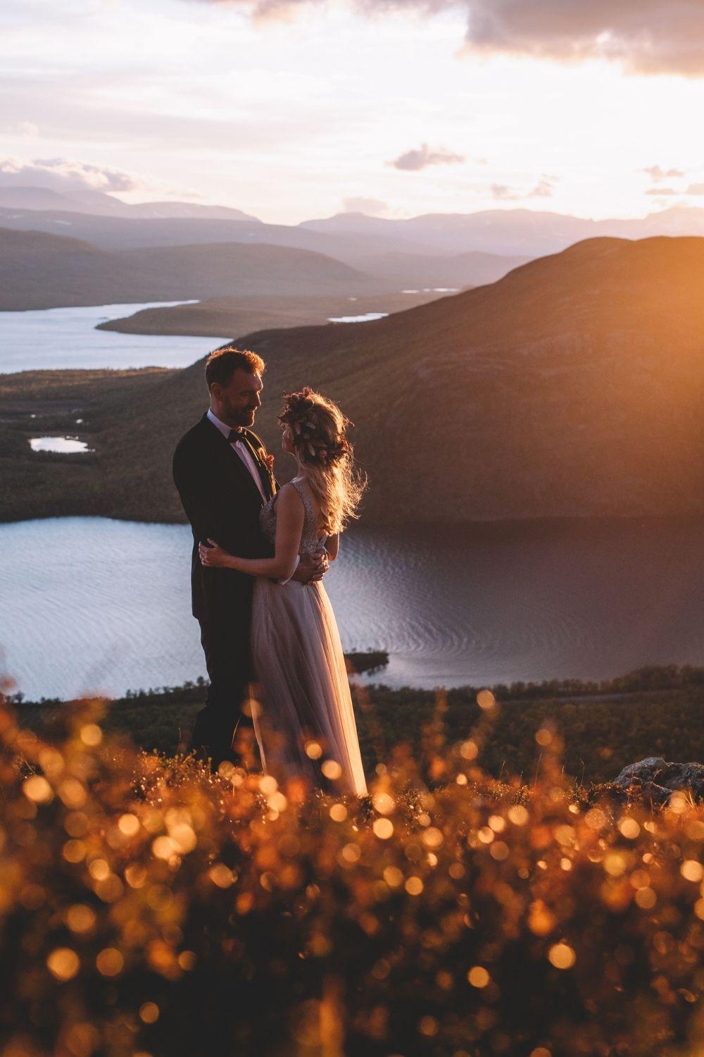 Fall Lapland wedding