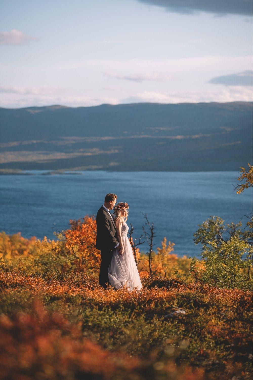 Fall Lapland wedding